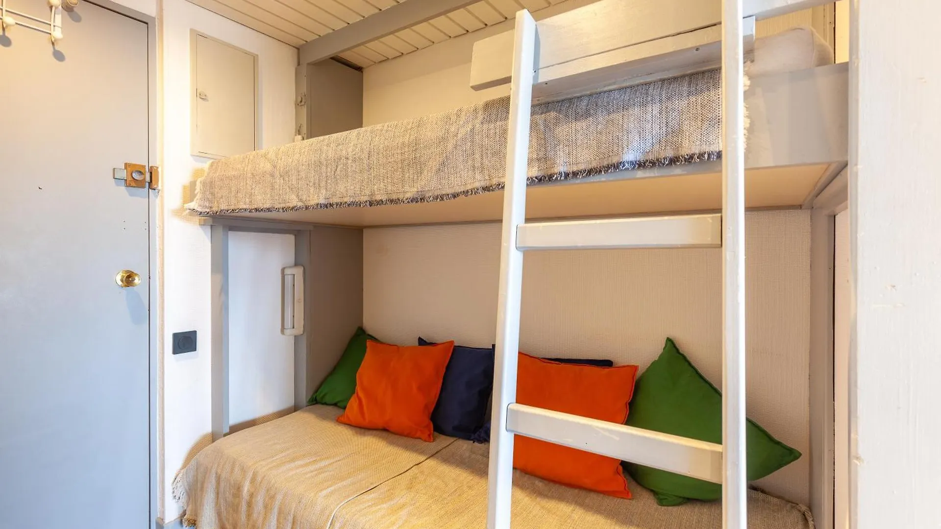 Apartment Cote Mer Cassis France